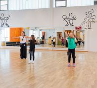 004  2025 11  08   15 23