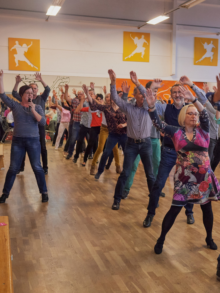 images/inhalte/Kalender/Linedance_2a.jpg
